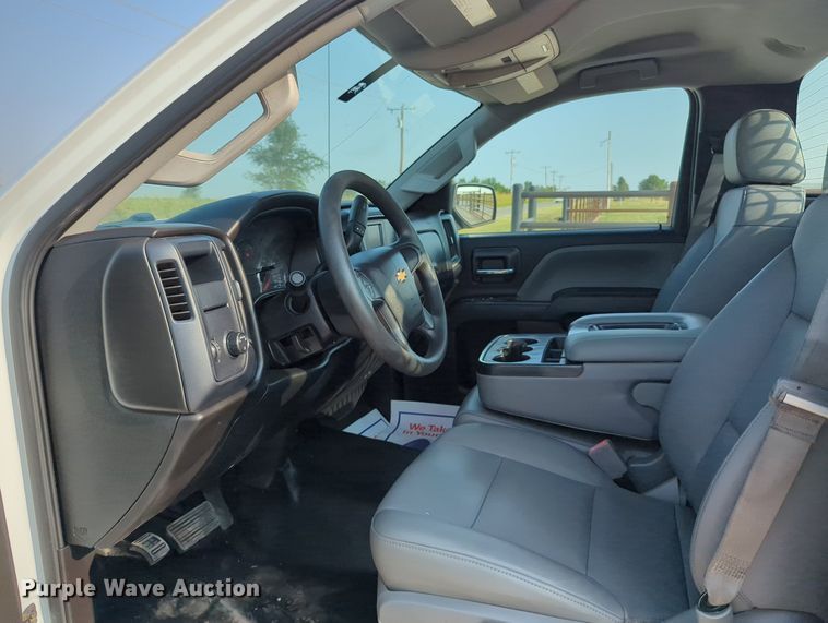 image for item MX9368 2016 Chevrolet Silverado 2500HD  pickup truck