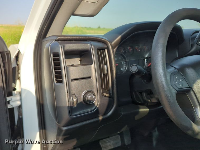 image for item MX9368 2016 Chevrolet Silverado 2500HD  pickup truck