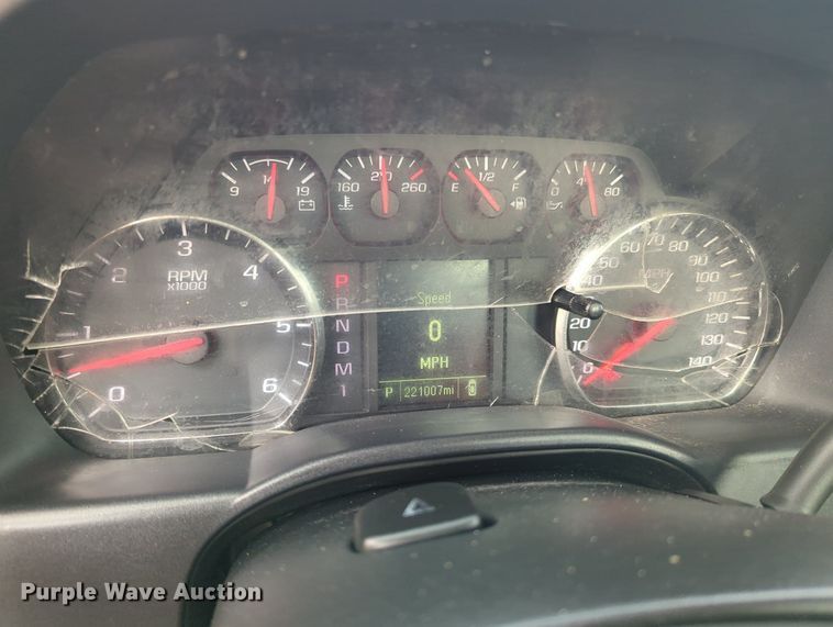 image for item MX9368 2016 Chevrolet Silverado 2500HD  pickup truck