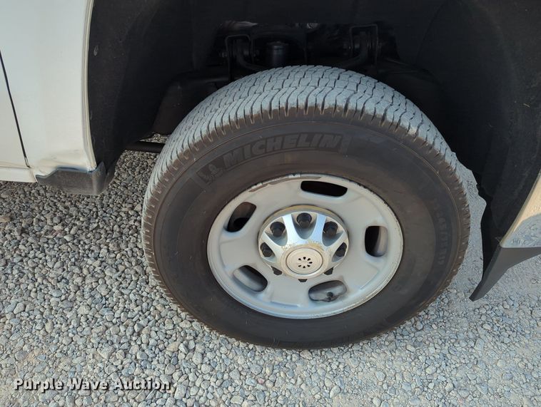 image for item MX9368 2016 Chevrolet Silverado 2500HD  pickup truck