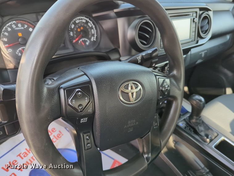 image for item MX9369 2019 Toyota Tacoma  Access Cab pickup truck