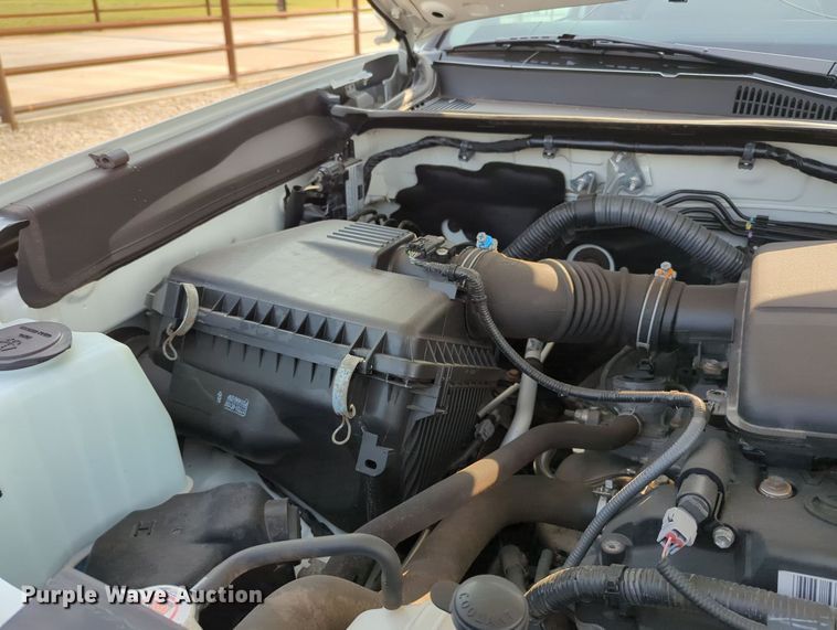 image for item MX9369 2019 Toyota Tacoma  Access Cab pickup truck