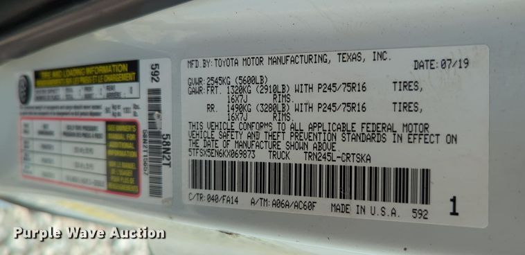 image for item MX9369 2019 Toyota Tacoma  Access Cab pickup truck