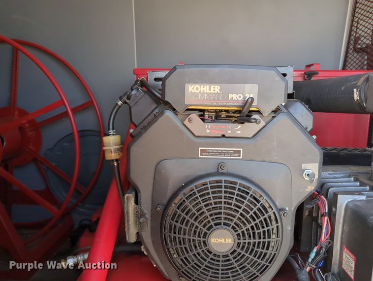 image for item MX9370 2006 Dodge Sprinter 2500  van with vacuum pump