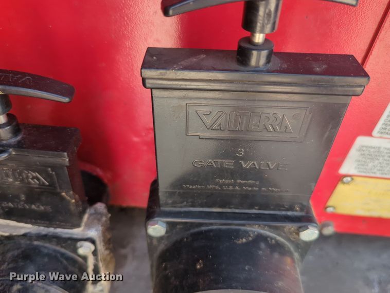 image for item MX9370 2006 Dodge Sprinter 2500  van with vacuum pump