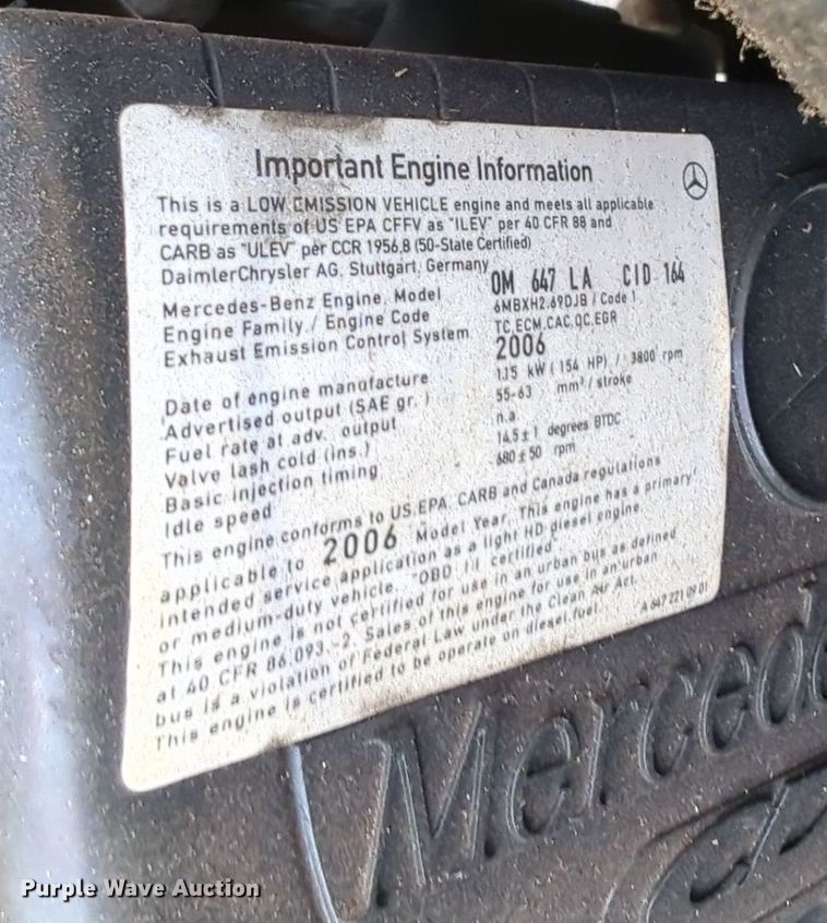 image for item MX9370 2006 Dodge Sprinter 2500  van with vacuum pump