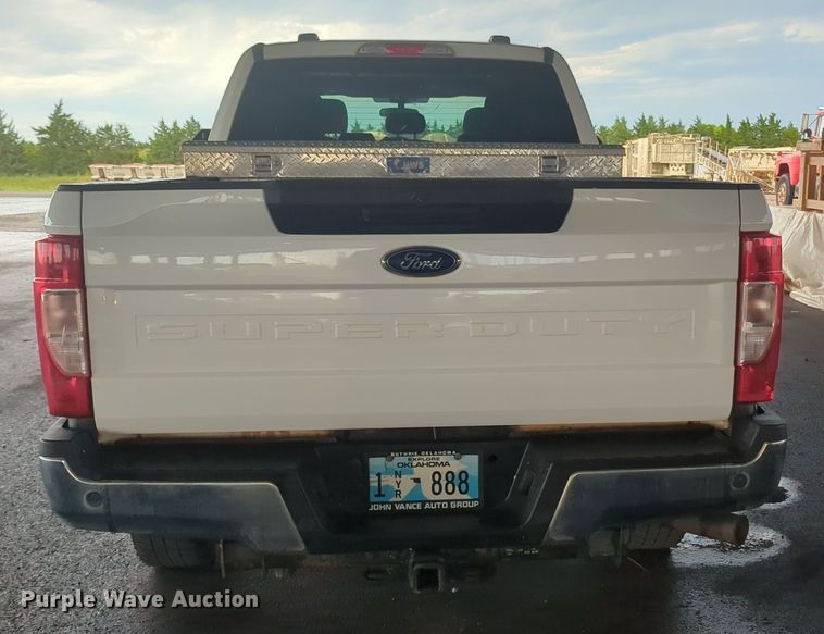 image for item MY9474 2020 Ford F250 Super Duty  Crew Cab pickup truck