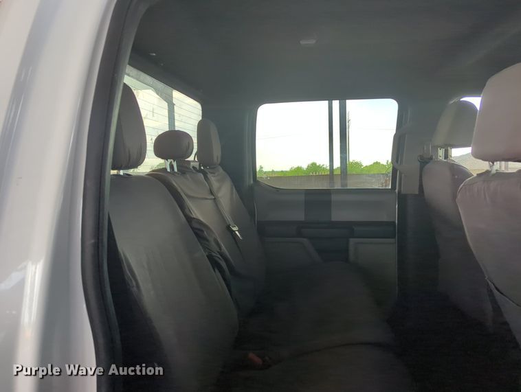 image for item MY9474 2020 Ford F250 Super Duty  Crew Cab pickup truck