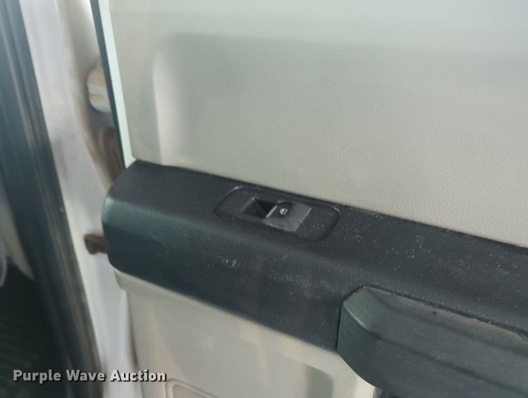 image for item MY9474 2020 Ford F250 Super Duty  Crew Cab pickup truck