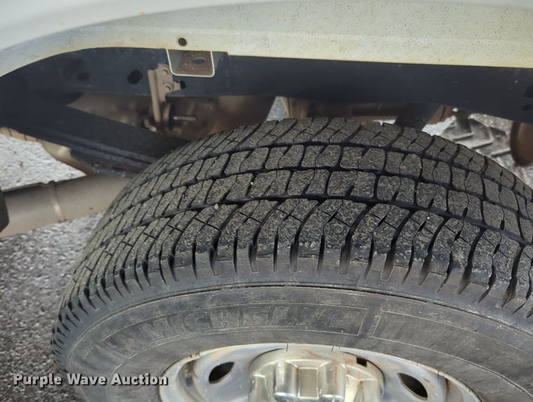 image for item MY9474 2020 Ford F250 Super Duty  Crew Cab pickup truck