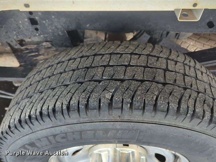 image for item MY9474 2020 Ford F250 Super Duty  Crew Cab pickup truck