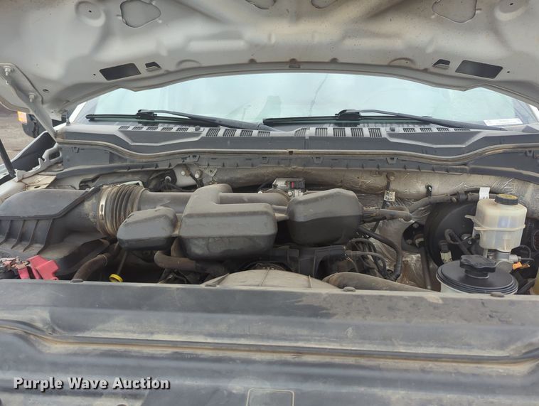 image for item MY9797 2019 Ford F250 Super Duty Crew Cab pickup truck