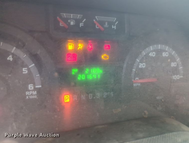 image for item MY9798 2012 Ford E450  box truck