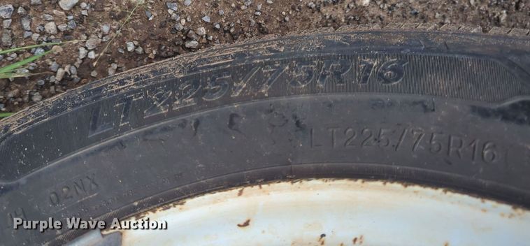 image for item MY9798 2012 Ford E450  box truck