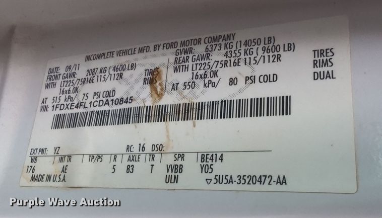 image for item MY9798 2012 Ford E450  box truck