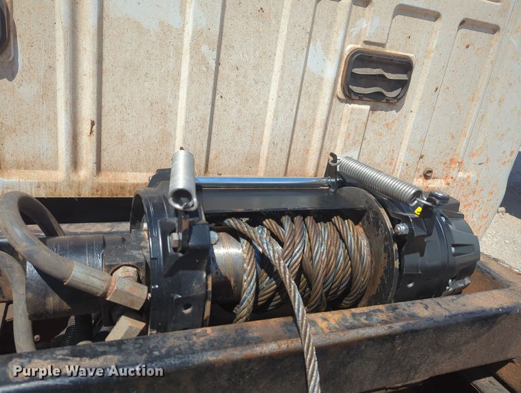 image for item MY9927 2017 Ford F650 Super Duty  roll-off container truck