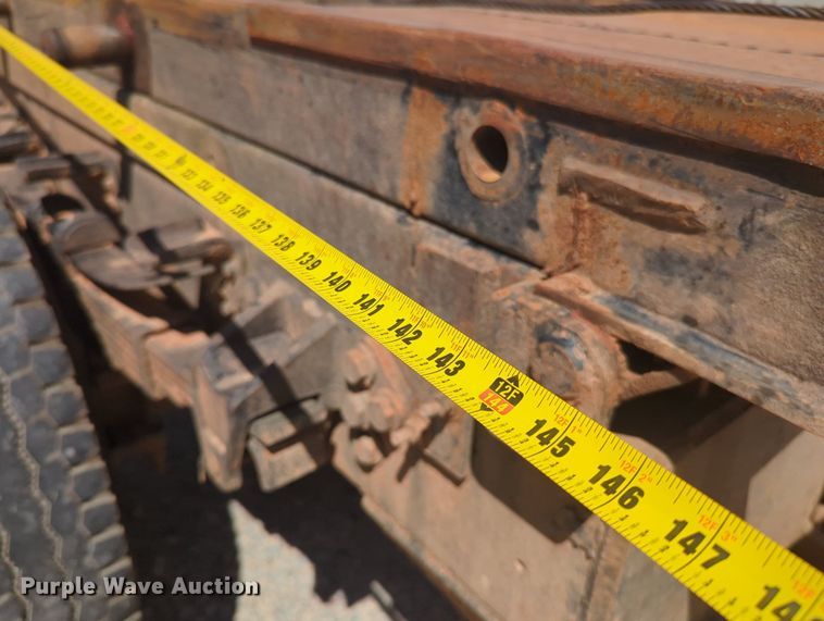 image for item MY9927 2017 Ford F650 Super Duty  roll-off container truck