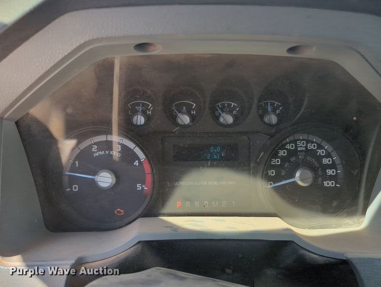 image for item MY9927 2017 Ford F650 Super Duty  roll-off container truck