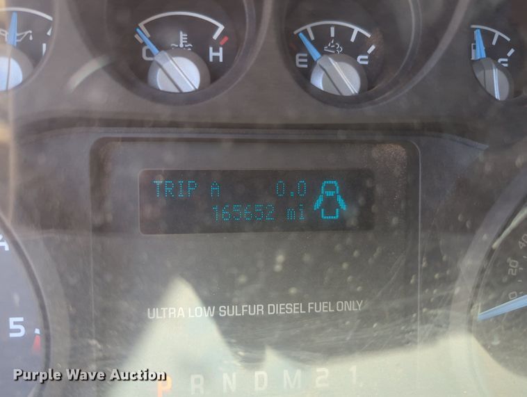 image for item MY9927 2017 Ford F650 Super Duty  roll-off container truck