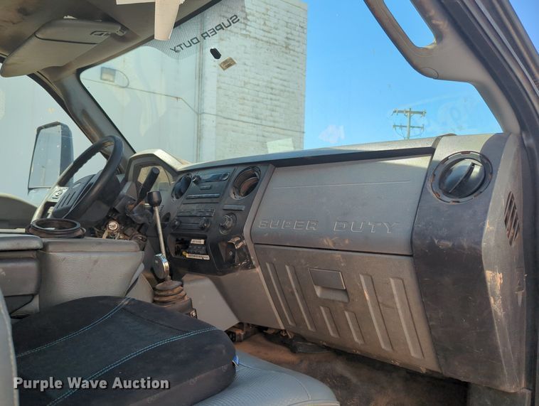 image for item MY9927 2017 Ford F650 Super Duty  roll-off container truck