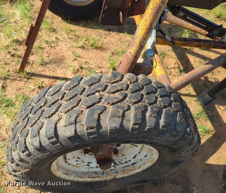 image for item MY9938 Post driver