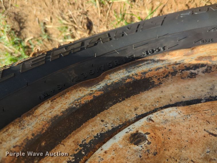 image for item MY9938 Post driver