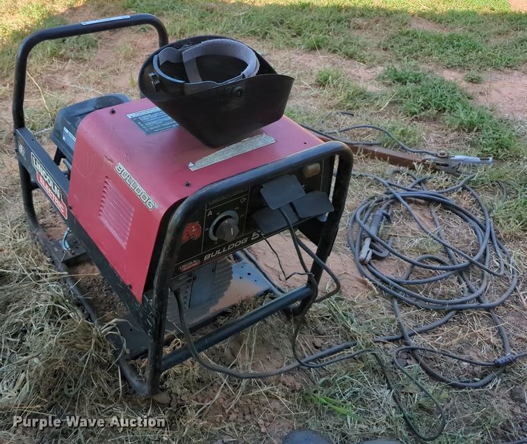 image for item MY9945 Lincoln Bulldog 5500  welder/generator
