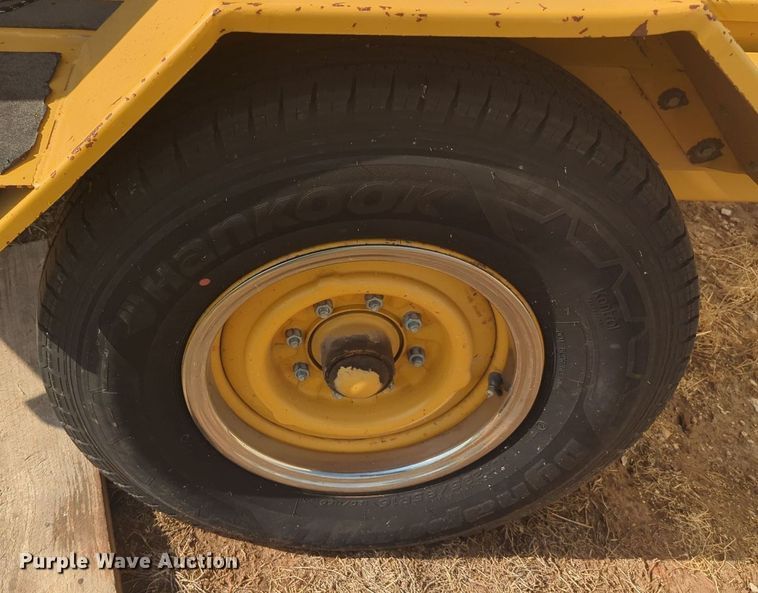 image for item MY9949 1999 Vermeer BC1250A  wood chipper