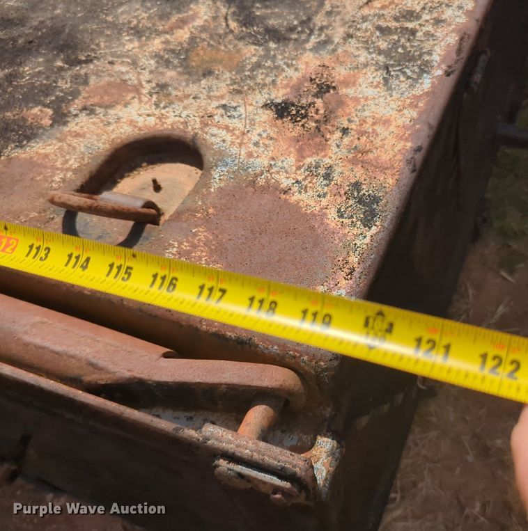 image for item MY9977 Gin pole truck bed