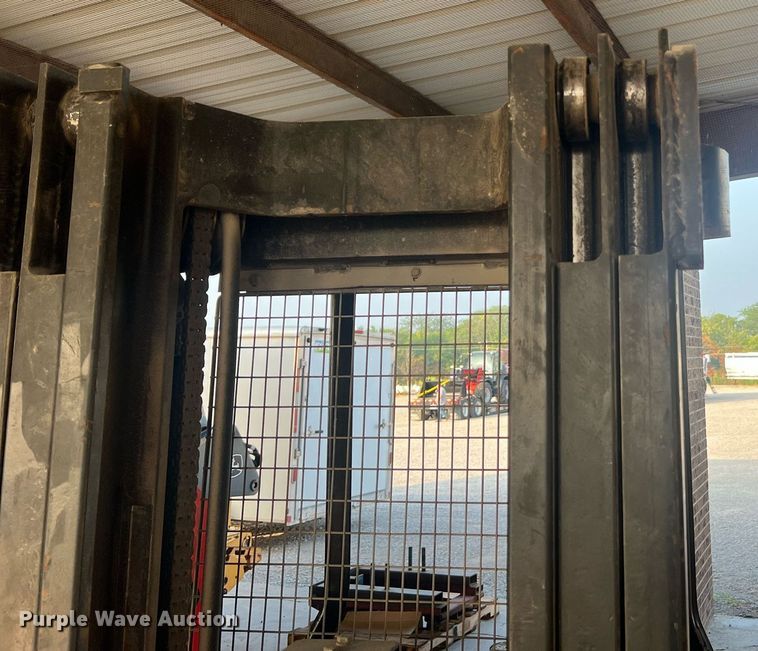 image for item NA9122 Hyster N40ER  forklift