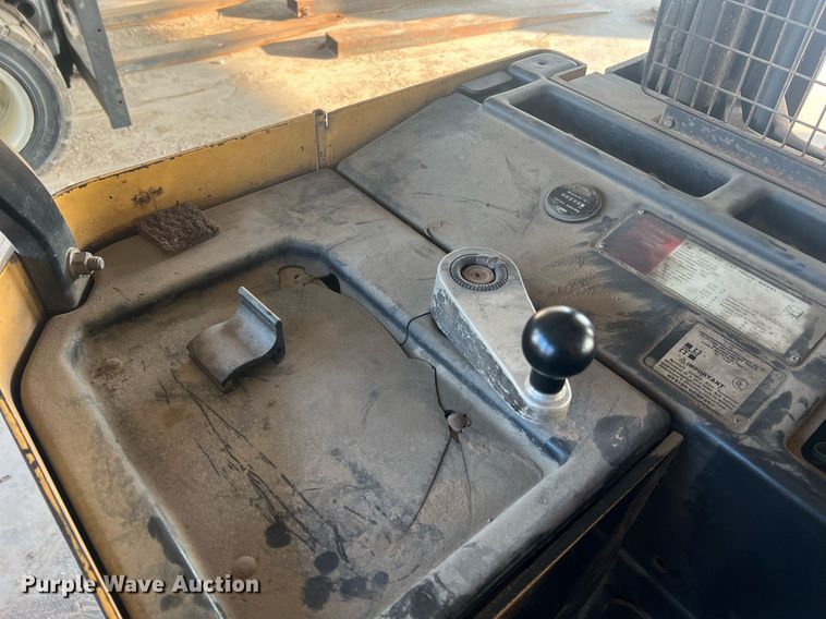 image for item NA9122 Hyster N40ER  forklift