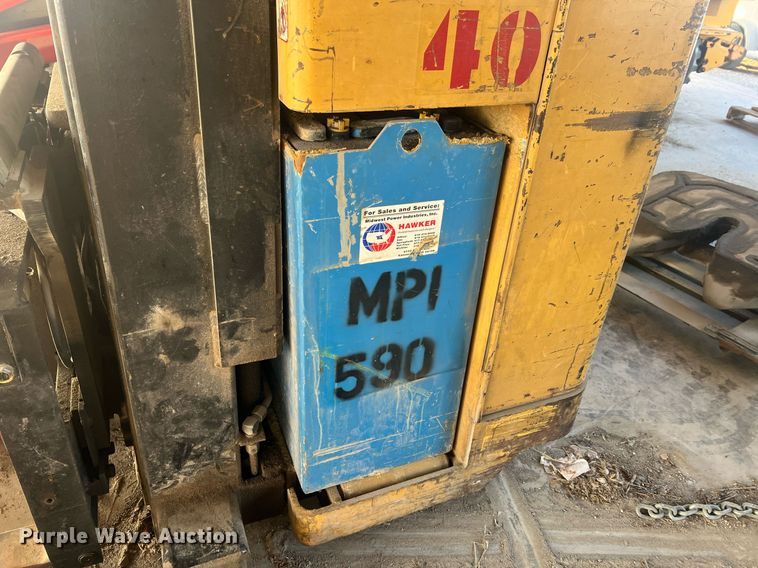 image for item NA9122 Hyster N40ER  forklift