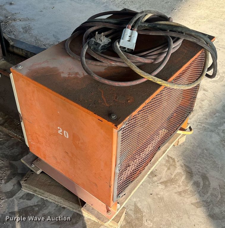 image for item NA9122 Hyster N40ER  forklift