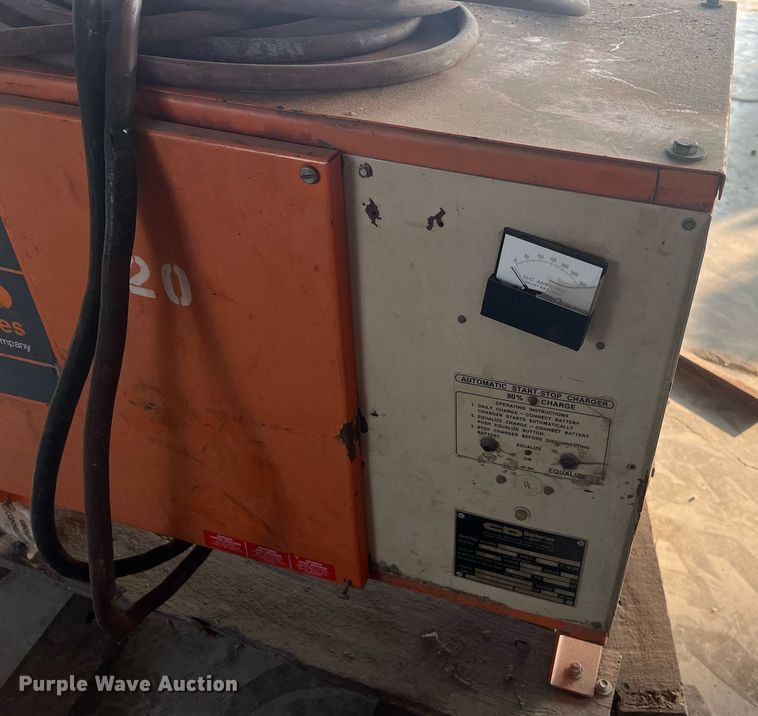 image for item NA9122 Hyster N40ER  forklift