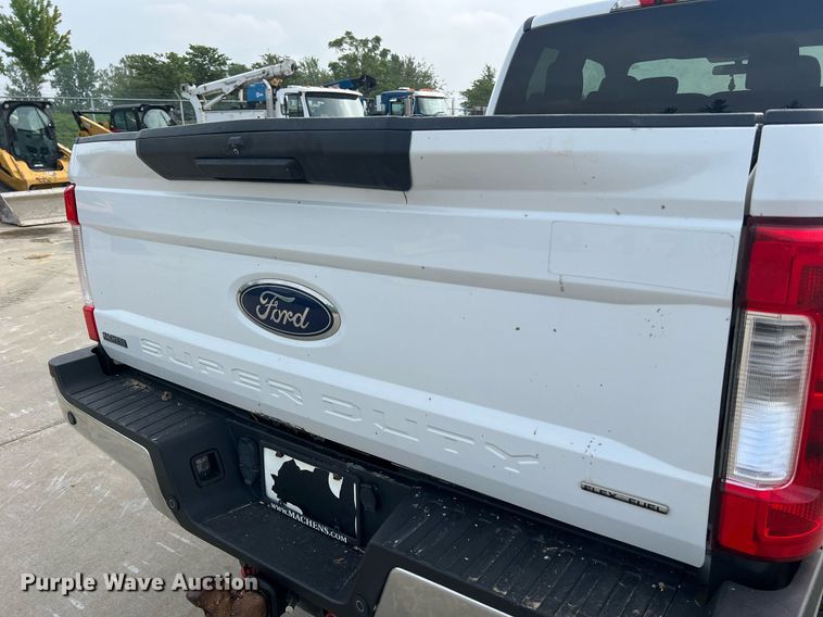 image for item NA9124 2017 Ford F250 XLT  SuperCab pickup truck