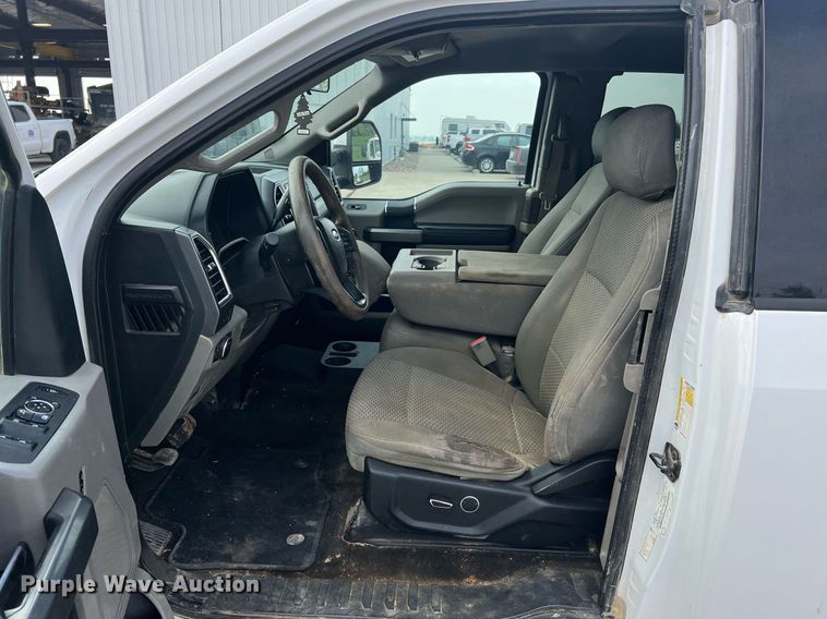 image for item NA9124 2017 Ford F250 XLT  SuperCab pickup truck