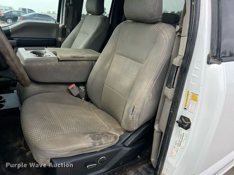 image for item NA9124 2017 Ford F250 XLT  SuperCab pickup truck