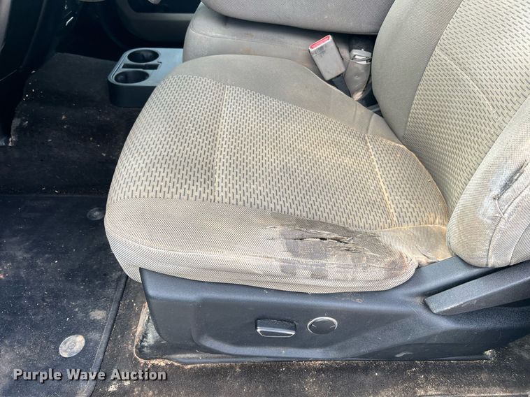 image for item NA9124 2017 Ford F250 XLT  SuperCab pickup truck