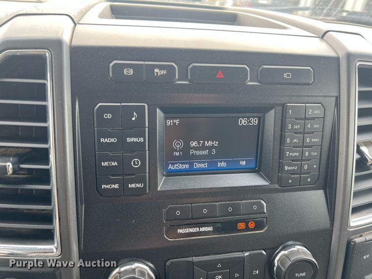 image for item NA9124 2017 Ford F250 XLT  SuperCab pickup truck