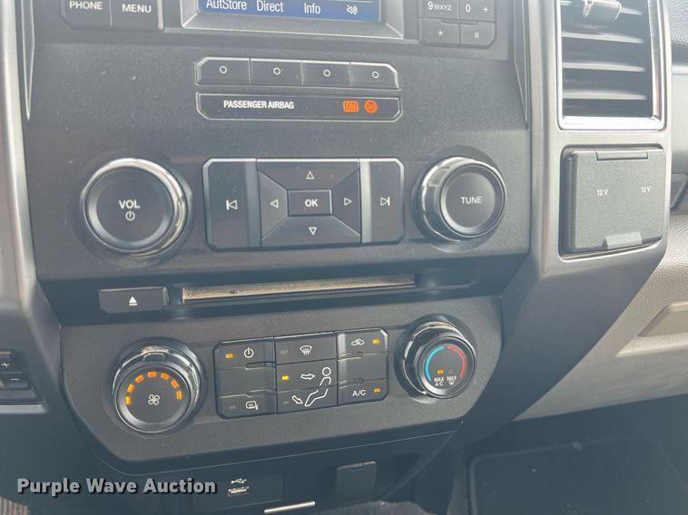 image for item NA9124 2017 Ford F250 XLT  SuperCab pickup truck