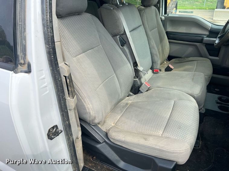 image for item NA9124 2017 Ford F250 XLT  SuperCab pickup truck