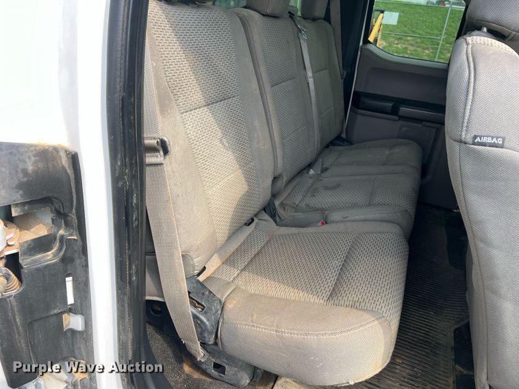 image for item NA9124 2017 Ford F250 XLT  SuperCab pickup truck