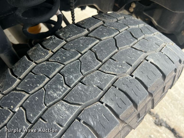 image for item NA9124 2017 Ford F250 XLT  SuperCab pickup truck