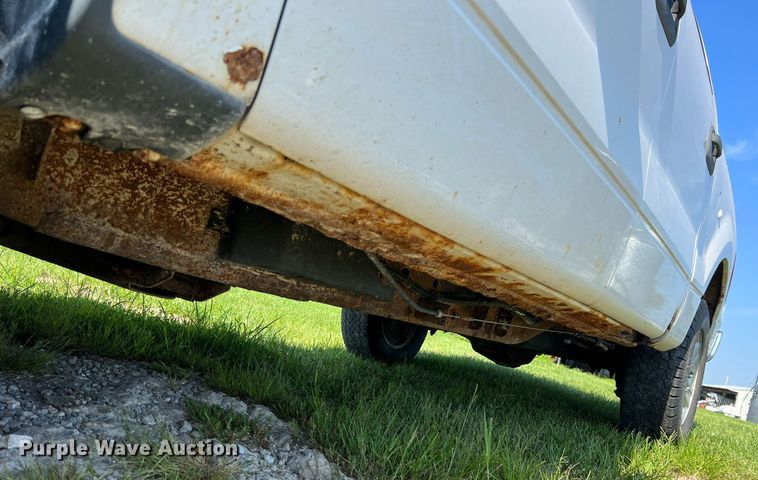 image for item NA9136 2004 Ford F150 XLT  SuperCrew pickup truck