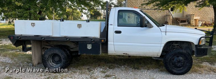 image for item NA9140 1995 Dodge Ram 3500 Laramie SLT  flatbed pickup truck