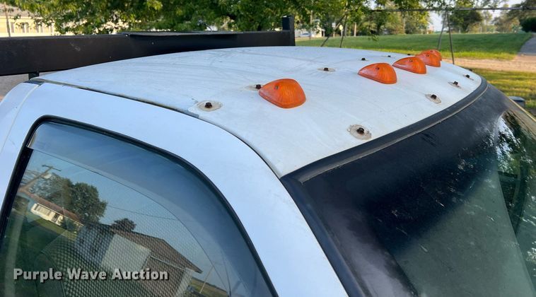 image for item NA9140 1995 Dodge Ram 3500 Laramie SLT  flatbed pickup truck