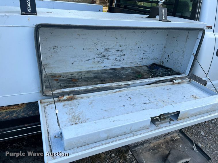 image for item NA9140 1995 Dodge Ram 3500 Laramie SLT  flatbed pickup truck