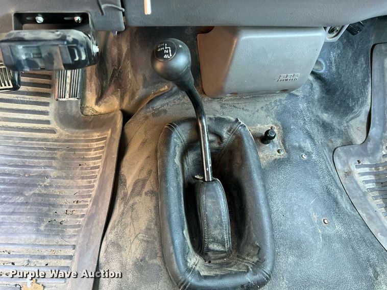 image for item NA9140 1995 Dodge Ram 3500 Laramie SLT  flatbed pickup truck