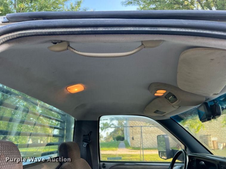 image for item NA9140 1995 Dodge Ram 3500 Laramie SLT  flatbed pickup truck