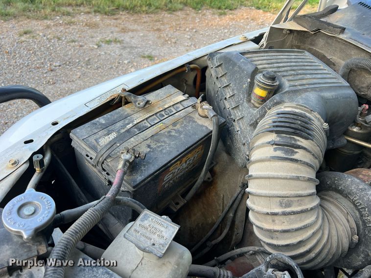 image for item NA9140 1995 Dodge Ram 3500 Laramie SLT  flatbed pickup truck